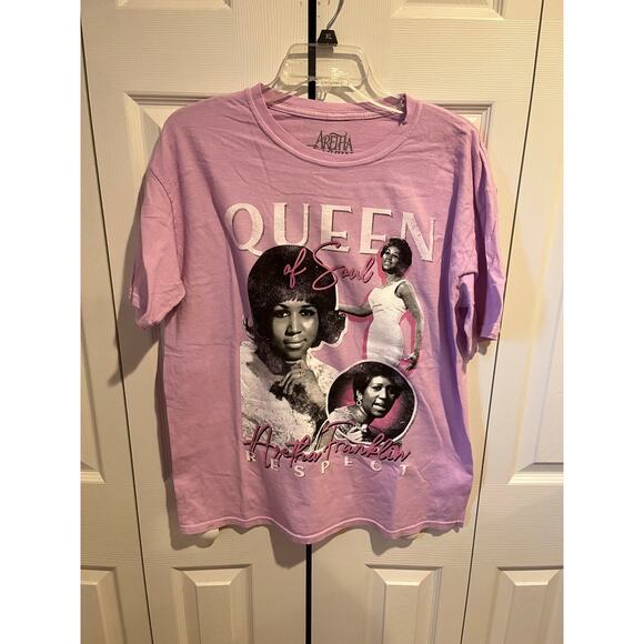 Aretha Franklin Queen of Soul Graphic Tee Pink Medium/Large - Picture 2 of 5